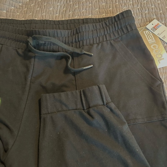 32 Degrees Women’s Black Joggers - Picture 3 of 7